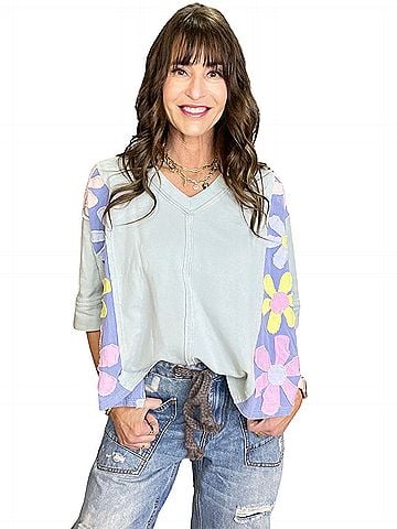 Easel Daisy Daydream Short Sleeve Blouse (view 1)