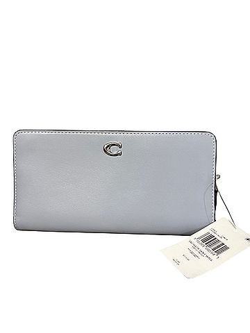 Coach Essential Slim Wallet Leather Wallet (view 1)