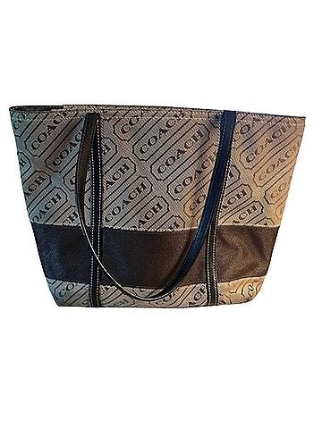 Coach Lozenge Tote Shoulder Bag Medium with Zipper Closure Leather Tote (view 2)