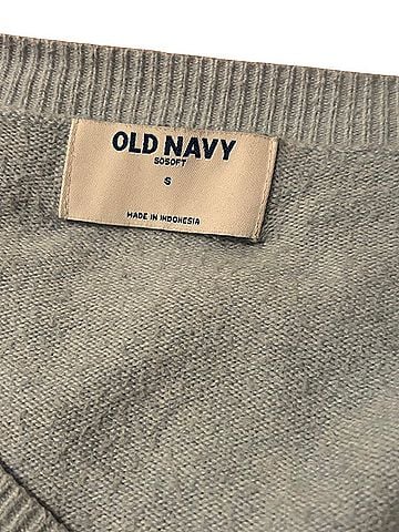 Old Navy Pullover Sweater (view 2)