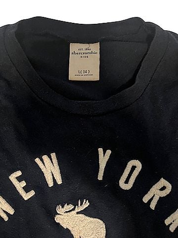 Abercrombie T-Shirt (view 2)
