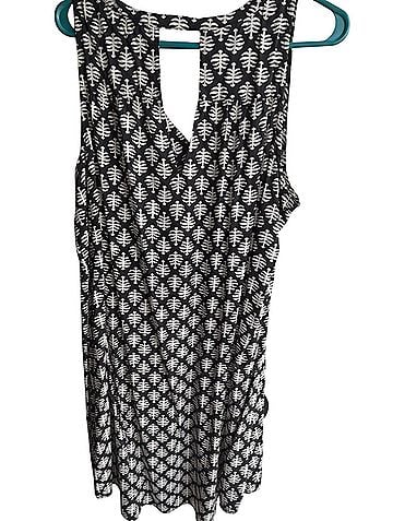 Old Navy Casual Dress (view 2)