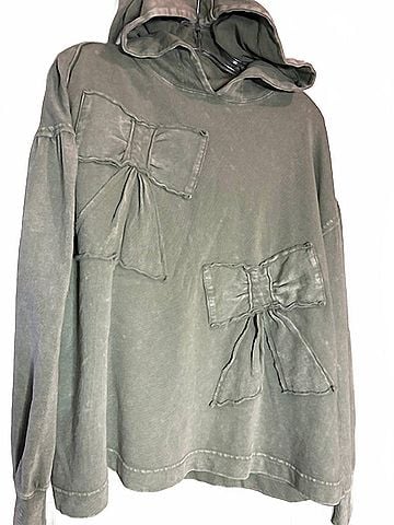 Easel Women's Long Sleeve Bow Patch Hoodie in Sage (view 2)