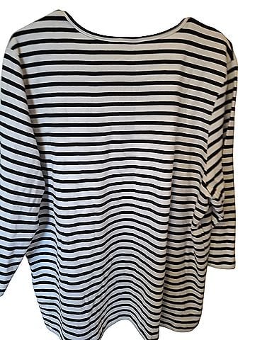 Serengeti 3/4 Sleeve Top (view 2)