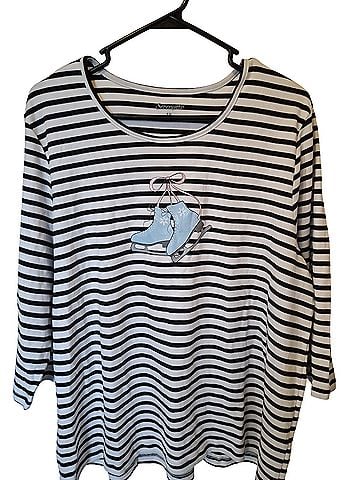 Serengeti 3/4 Sleeve Top (view 1)