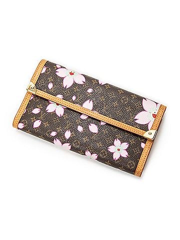 Louis Vuitton International Wallet (view 1)