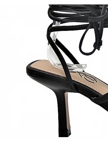 exe Women's Cindy 672 Low Heel Strap Sandal (view 2)