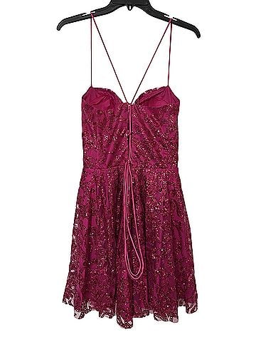Blondie Nites Cocktail Dress (view 2)