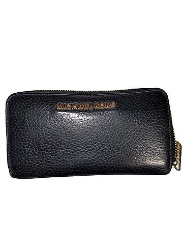 Michael Kors Leather Wallet (view 1)