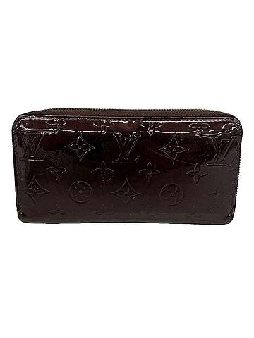 Louis Vuitton Louis Vuitton Vernis Zippy Wallet M93522 Amarante Long for Men and Women (view 1)