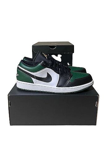 Nike Sneakers (view 1)