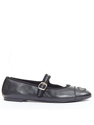 Chanel Chanel black soft lambskin stitched CC cap toe flats (view 1)
