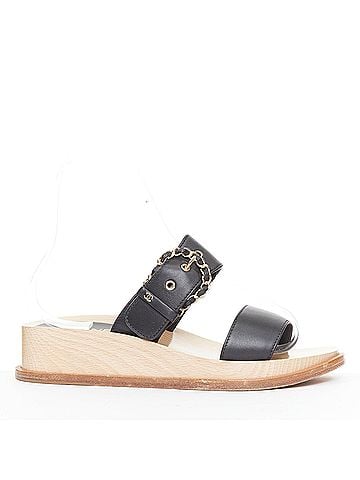 Chanel Chanel black calfskin chain buckle wooden slide wedge sandals (view 1)