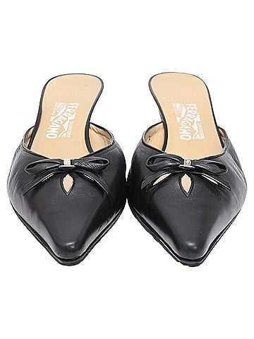 Salvatore Ferragamo Ferragamo Bow Pointed-Toe Heeled Mules in Black Leather (view 2)