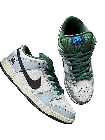 Nike Sneakers (view 2)