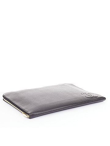 Chanel Chanel Timeless CC leather embossed clutch bag (view 2)