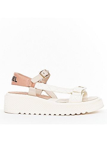 Chanel Chanel 2023 White Quilted Canvas Sandals (view 1)