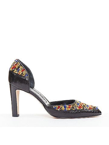 Manolo Blahnik Manolo Blahnik Boucle Tweed Court Pumps (view 1)