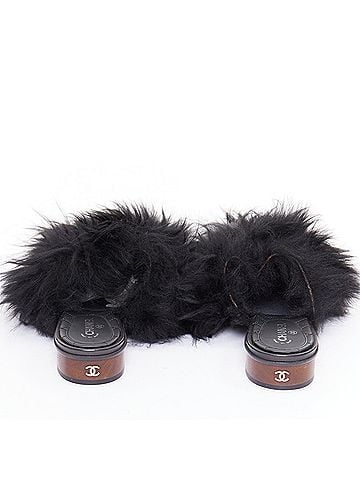 Chanel Chanel Lamb Fur Fluffy Slippers (view 2)