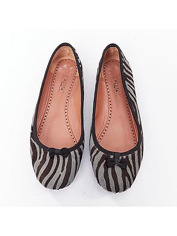 Alaïa Alaia Zebra Fur Bow Ballet Flats (view 1)
