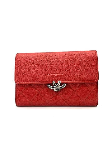 Chanel Chanel Matelassé Half Coco Flap Wallet, Caviar Leather, Pink. (view 1)