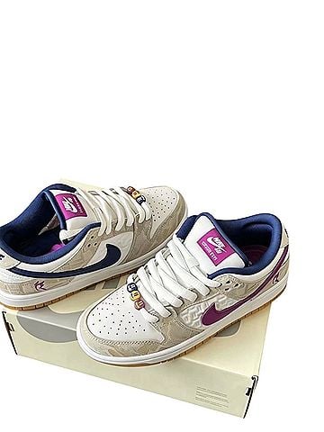 Nike Sneakers (view 1)