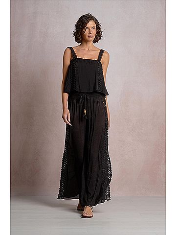 Elan Nyx Flowy Tank Top in Black (view 2)