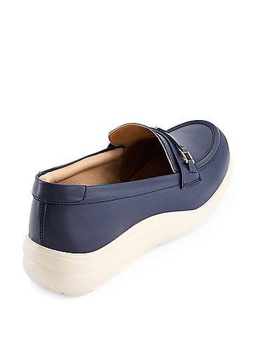 Andrea Women's Slip-On Loafer (view 2)