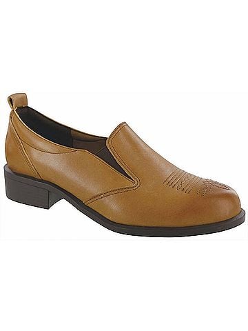 SAS Women's Saddle Dress Shoe (view 1)