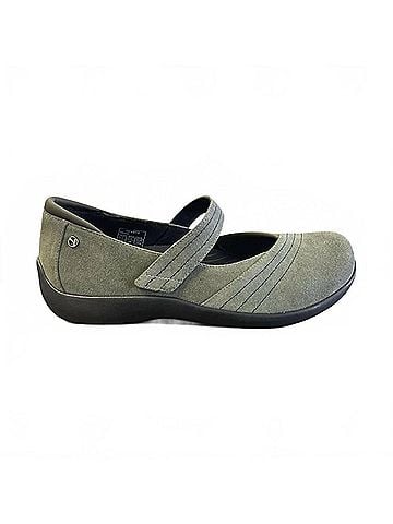 Revere Women's Timaru Mary-Jane Shoes (view 1)