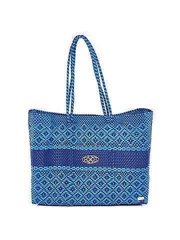 Lolas Collection Women's Travel Handmade Aztec Stripe Tote Bag With Clutch in Blue/Light Blue (view 1)