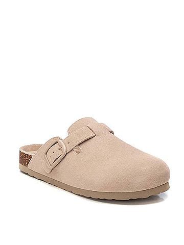 Refresh Women's Suede Clogs in Beige (view 2)