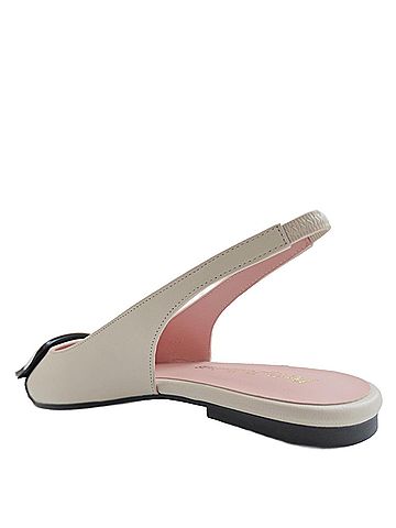 Pretty Ballerinas Woman's Ella Slingback Flats (view 2)