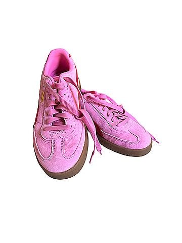 Puma Sneakers (view 1)