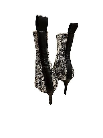 Steve Madden Ankle Boots (view 2)
