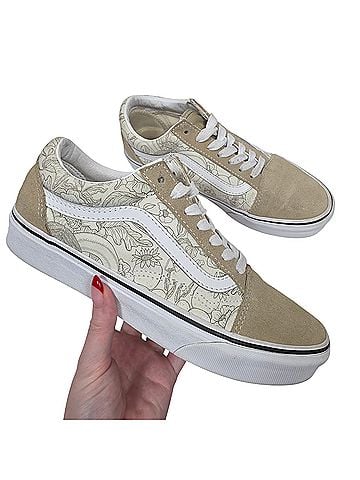 Vans Sneakers (view 1)