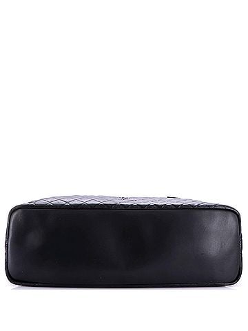 Saint Laurent ES Giant Travel Bag Quilted Leather (view 2)