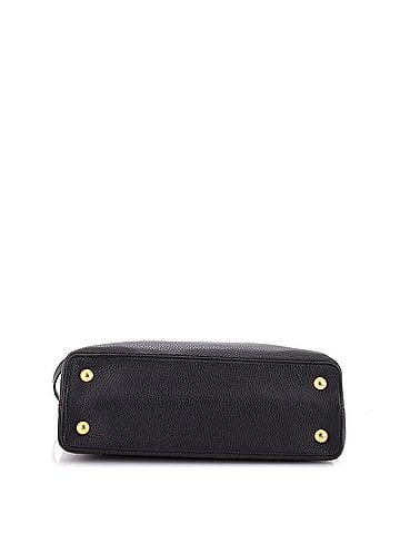 Louis Vuitton Capucines Bag Leather PM (view 2)