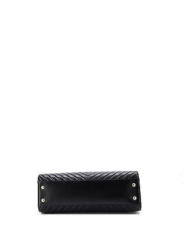 Chanel Collar and Tie Tote Chevron Sheepskin Small (view 2)