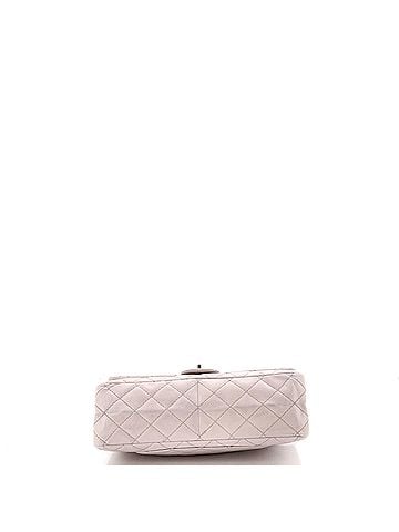 Chanel Reissue 2.55 Flap Bag Quilted Lambskin 225 (view 2)