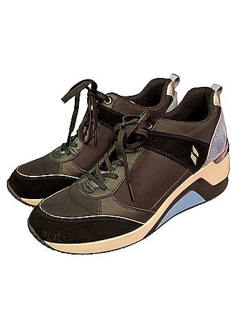 Skechers Million - High N ' Fly Sneakers (view 1)