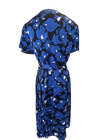 Banana Republic Cocktail Dress (view 2)