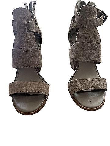 Hinge Heels (view 1)
