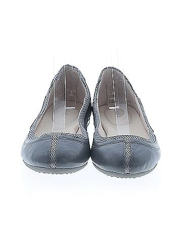 Calvin Klein Calvin Klein Flats (view 2)