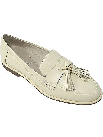 Kenneth Cole Lyra Flats (view 1)