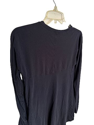 Lululemon Athletica Long Sleeve Top (view 2)