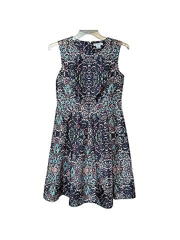 Liz Claiborne Casual Dress (view 2)