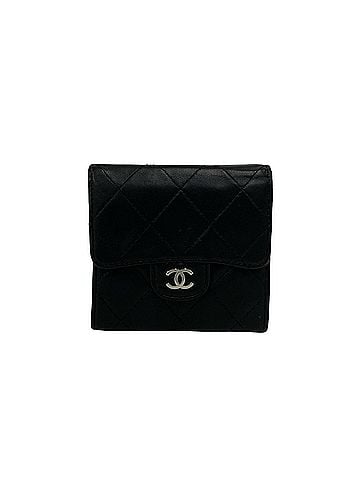 Chanel CHANEL Matelassé Coco Mark Lambskin Genuine Leather Tri-fold Wallet Mini Black 23308 (view 2)