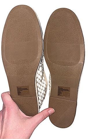 Universal Thread Crochet Mesh Slip-On Flats Flats (view 2)