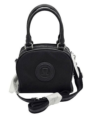 Lululemon Athletica Bowler 4.5L Crossbody Bag (view 2)